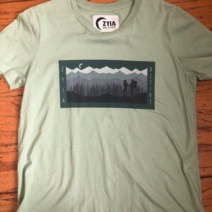 Zyia tee